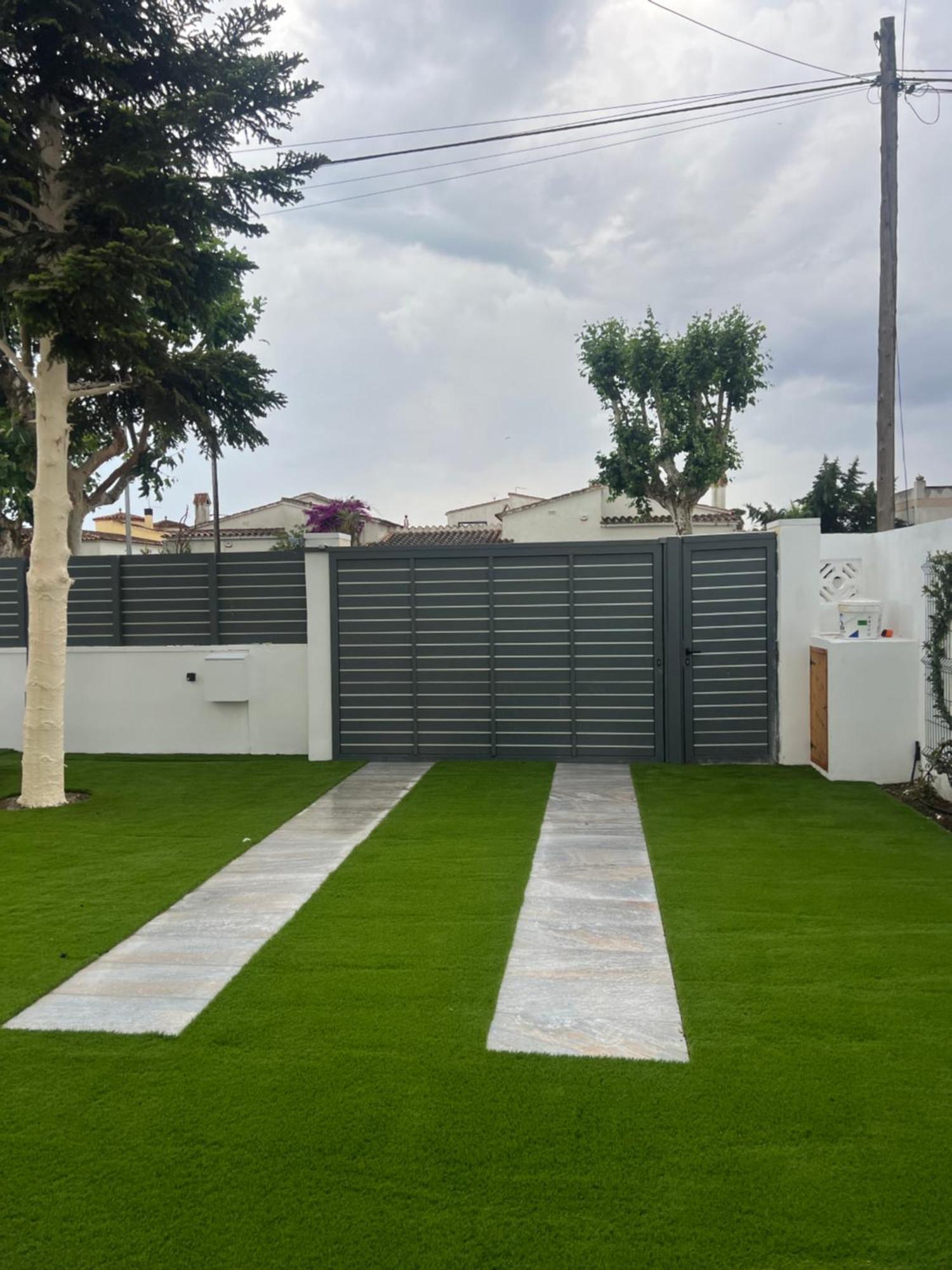 Requesens Playa Apartment Empuriabrava Exterior photo