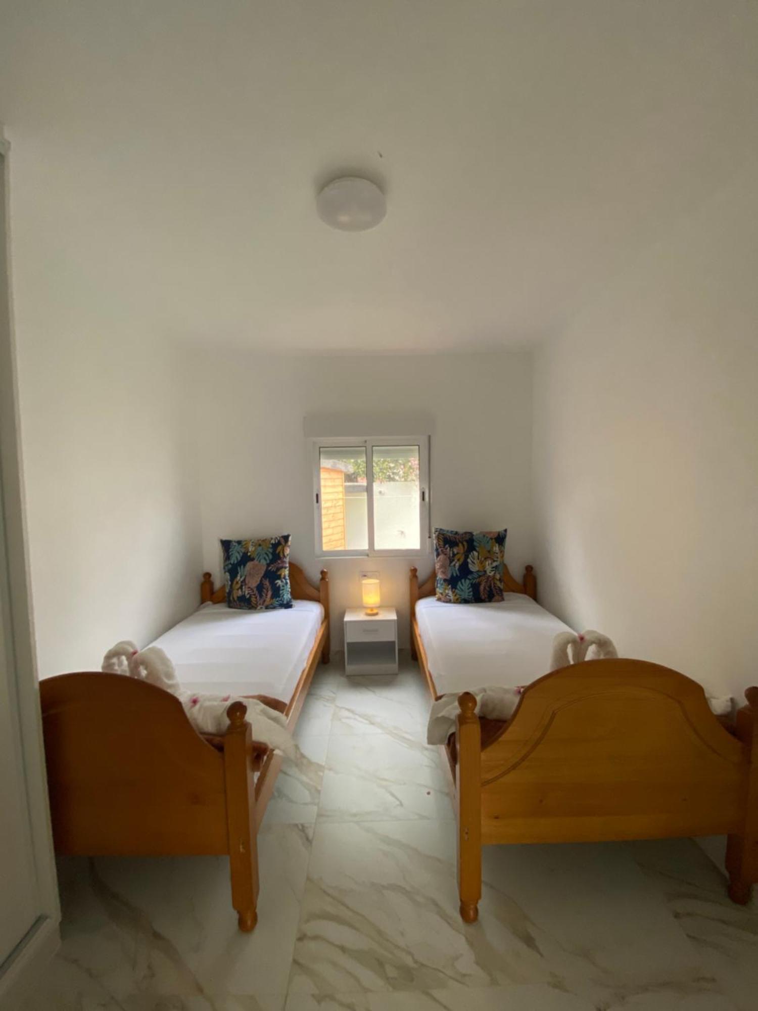 Requesens Playa Apartment Empuriabrava Exterior photo