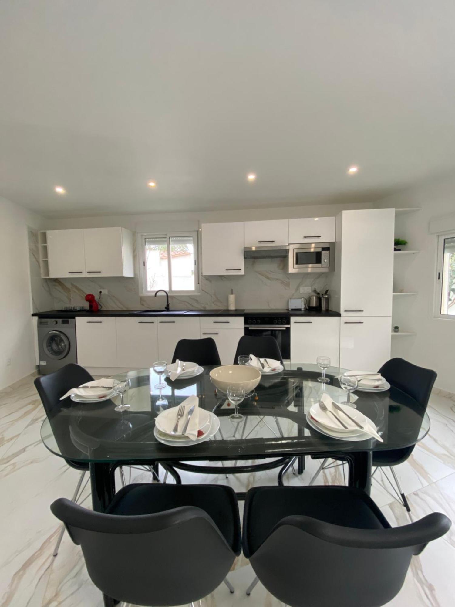 Requesens Playa Apartment Empuriabrava Exterior photo