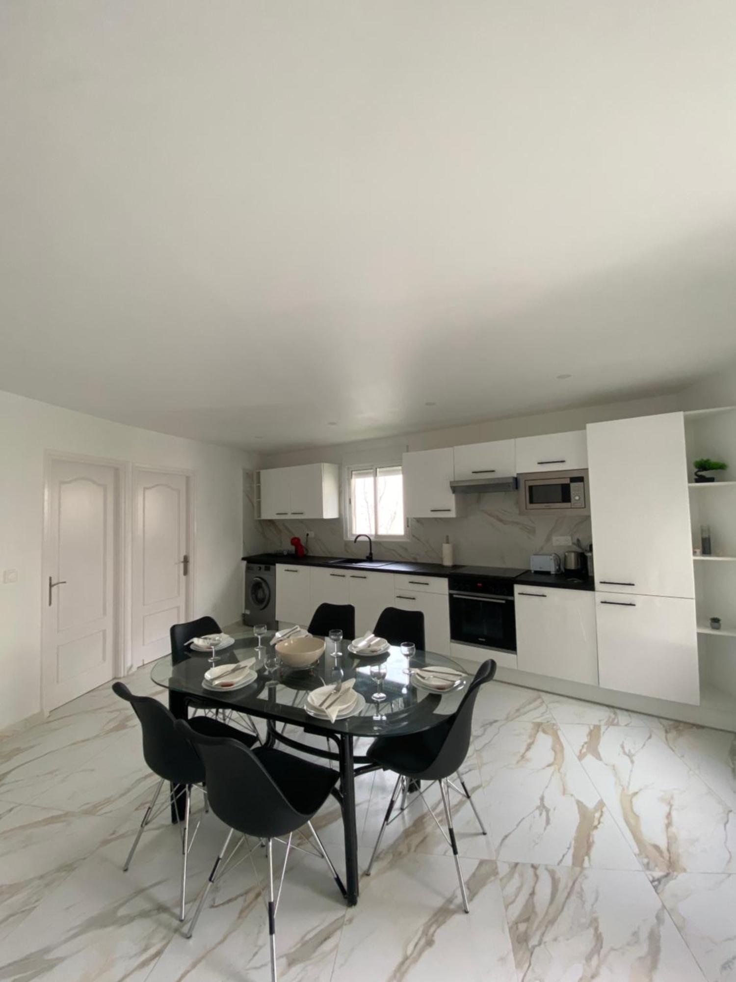 Requesens Playa Apartment Empuriabrava Exterior photo