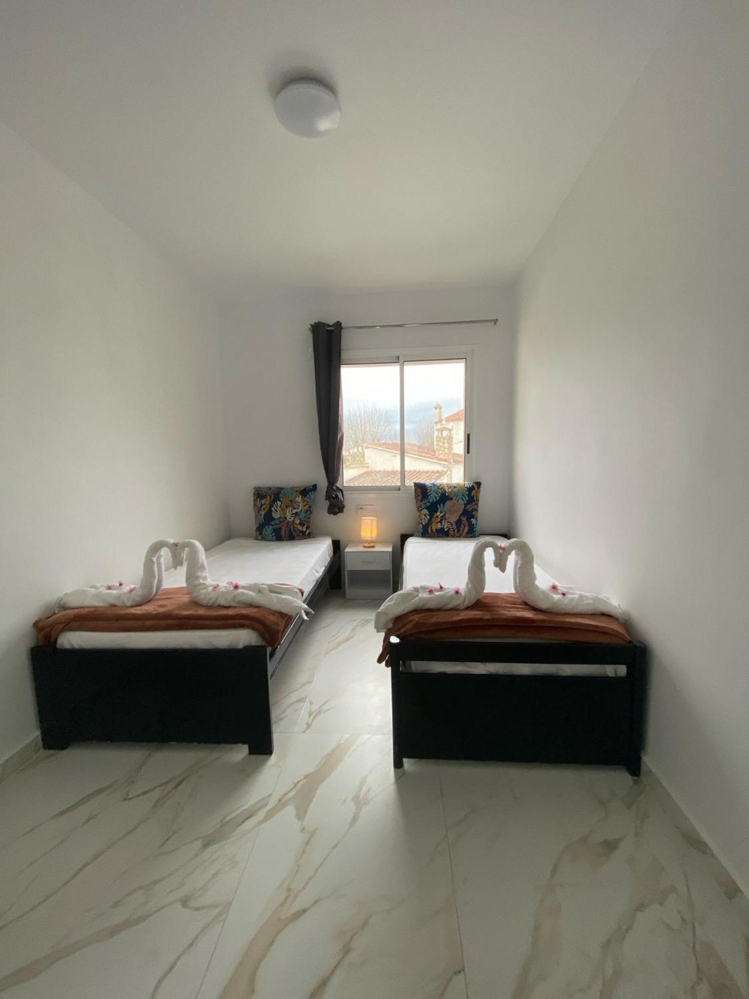 Requesens Playa Apartment Empuriabrava Exterior photo